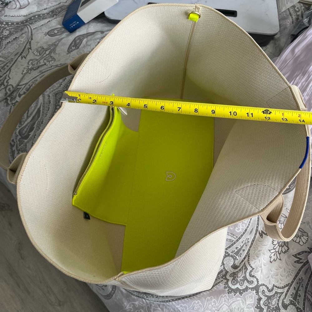 Rothy's The Large Lightweight Tote Cream Neon Green Handle Machine Washable - Picture 14 of 16